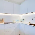Διαμέρισμα Bayline Cond - Sea View - - Pool - Gym - Truta By Bedzy