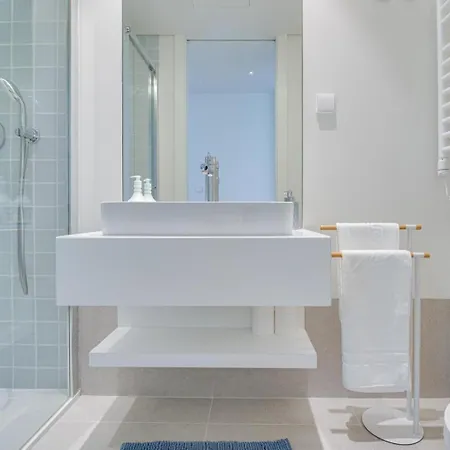 Bayline Cond - Sea View - - Pool - Gym - Truta By Bedzy Apartmán Armação de Pêra